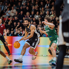 25. kolo TIPOS SBL: BC Prievidza - MBK Handlová 99:68 (Vladimír Králik)