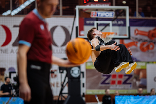25. kolo TIPOS SBL: BC Prievidza - MBK Handlová 99:68 (Vladimír Králik)