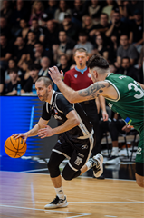 25. kolo TIPOS SBL: BC Prievidza - MBK Handlová 99:68 (Vladimír Králik)