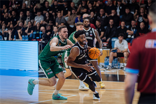 25. kolo TIPOS SBL: BC Prievidza - MBK Handlová 99:68 (Vladimír Králik)