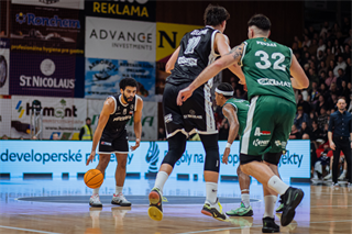 25. kolo TIPOS SBL: BC Prievidza - MBK Handlová 99:68 (Vladimír Králik)