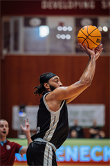 25. kolo TIPOS SBL: BC Prievidza - MBK Handlová 99:68 (Vladimír Králik)