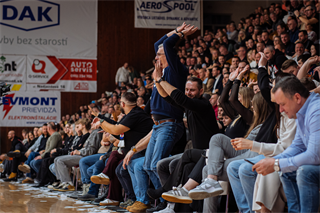 25. kolo TIPOS SBL: BC Prievidza - MBK Handlová 99:68 (Vladimír Králik)