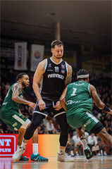 25. kolo TIPOS SBL: BC Prievidza - MBK Handlová 99:68 (Vladimír Králik)