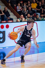 25. kolo TIPOS SBL: BC Prievidza - MBK Handlová 99:68 (Vladimír Králik)