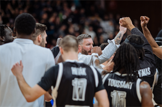 25. kolo TIPOS SBL: BC Prievidza - MBK Handlová 99:68 (Vladimír Králik)