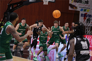 25. kolo TIPOS SBL: BC Prievidza : MBK Handlová 99:68 (Ladislav Szibilla)