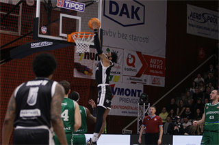25. kolo TIPOS SBL: BC Prievidza : MBK Handlová 99:68 (Ladislav Szibilla)