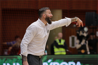 25. kolo TIPOS SBL: BC Prievidza : MBK Handlová 99:68 (Ladislav Szibilla)
