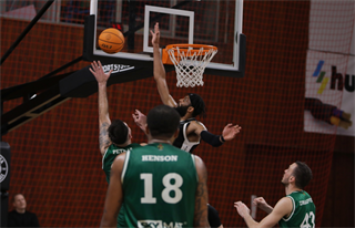 25. kolo TIPOS SBL: BC Prievidza : MBK Handlová 99:68 (Ladislav Szibilla)