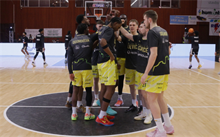 27. kolo TIPOS SBL: BC Prievidza : Patrioti Levice 96:69 (Ladislav Szibilla)