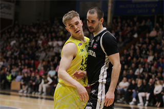 27. kolo TIPOS SBL: BC Prievidza : Patrioti Levice 96:69 (Ladislav Szibilla)