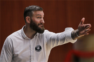 27. kolo TIPOS SBL: BC Prievidza : Patrioti Levice 96:69 (Ladislav Szibilla)