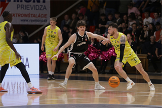 27. kolo TIPOS SBL: BC Prievidza : Patrioti Levice 96:69 (Ladislav Szibilla)
