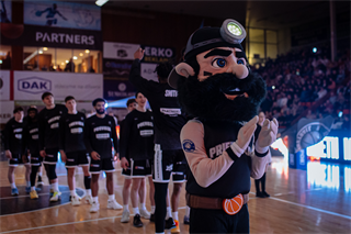 27. kolo TIPOS SBL: BC Prievidza - Patrioti Levice 96:69 (Vladimír Králik)