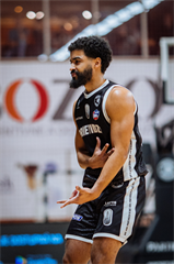 27. kolo TIPOS SBL: BC Prievidza - Patrioti Levice 96:69 (Vladimír Králik)