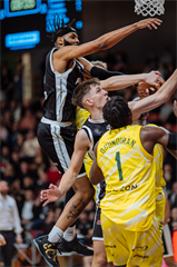 27. kolo TIPOS SBL: BC Prievidza - Patrioti Levice 96:69 (Vladimír Králik)
