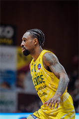 27. kolo TIPOS SBL: BC Prievidza - Patrioti Levice 96:69 (Vladimír Králik)