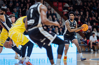 27. kolo TIPOS SBL: BC Prievidza - Patrioti Levice 96:69 (Vladimír Králik)