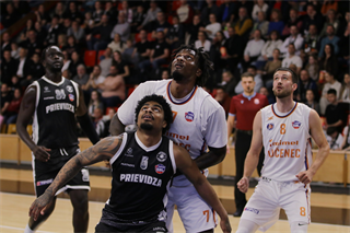 29. kolo TIPOS SBL: BC Prievidza : BKM Mimel Lučenec 83:90 (Ladislav Szibilla)