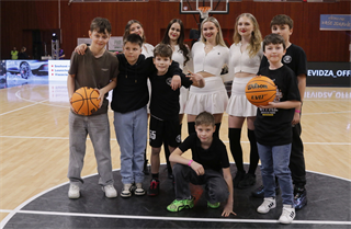 29. kolo TIPOS SBL: BC Prievidza : BKM Mimel Lučenec 83:90 (Ladislav Szibilla)