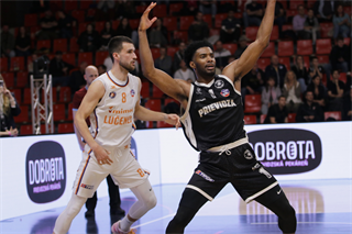 29. kolo TIPOS SBL: BC Prievidza : BKM Mimel Lučenec 83:90 (Ladislav Szibilla)
