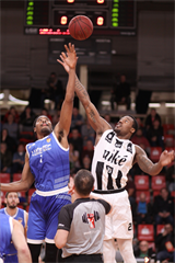 BC Prievidza –BKM Lučenec 74:84 (foto: Ladislav Szibilla)