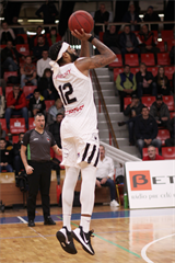 BC Prievidza - BK Slávia Žilina 92:77 (foto: Ladislav Szibilla)
