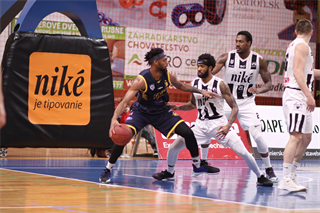BC Prievidza - Iskra Svit 87:62 (foto: Ladislav Szibilla)