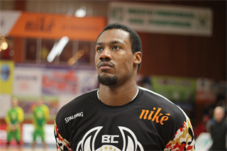 BC Prievidza – Patrioti Levice 70:62 (foto: Ladislav Szibilla)