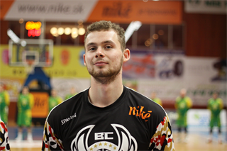 BC Prievidza – Patrioti Levice 70:62 (foto: Ladislav Szibilla)