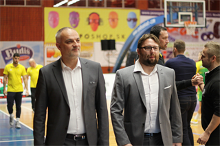BC Prievidza – Patrioti Levice 70:62 (foto: Ladislav Szibilla)