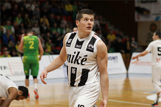 BC Prievidza – Patrioti Levice 70:62 (foto: Ladislav Szibilla)