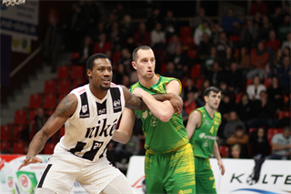 BC Prievidza – Patrioti Levice 70:62 (foto: Ladislav Szibilla)