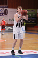 BC Prievidza - MBK Rieker COM-Therm Komárno 113:77 (foto: Ladislav Szibilla)