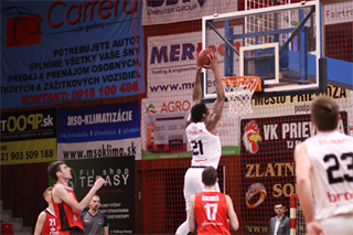 BC Prievidza - MBK Rieker COM-Therm Komárno 113:77 (foto: Ladislav Szibilla)