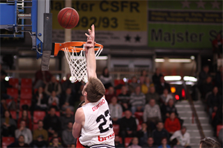 BC Prievidza - MBK Rieker COM-Therm Komárno 113:77 (foto: Ladislav Szibilla)