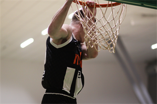 MBK Handlová - BC Prievidza 75:85 (foto: Ladislav Szibilla)