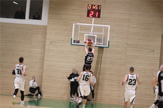 MBK Handlová - BC Prievidza 75:85 (foto: Ladislav Szibilla)