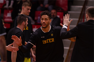 BC Prievidza - Inter Bratislava 77:61 (foto: Jakub Ruman)