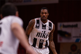 BC Prievidza - Inter Bratislava 77:61 (foto: Jakub Ruman)