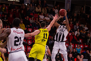 BC Prievidza - Inter Bratislava 77:61 (foto: Jakub Ruman)