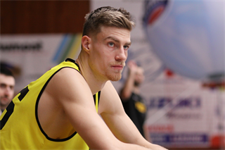 BC Prievidza - Inter Bratislava 77:61 (foto: Ladislav Szibilla)