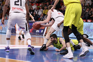 BC Prievidza - Inter Bratislava 77:61 (foto: Ladislav Szibilla)