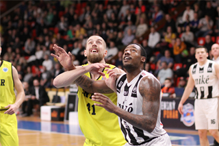 BC Prievidza - Inter Bratislava 77:61 (foto: Ladislav Szibilla)