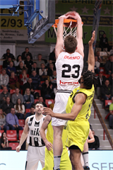 BC Prievidza - Inter Bratislava 77:61 (foto: Ladislav Szibilla)