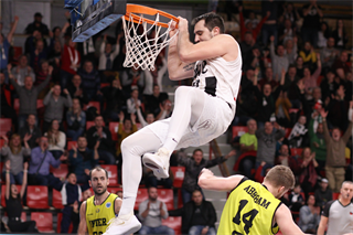 BC Prievidza - Inter Bratislava 77:61 (foto: Ladislav Szibilla)