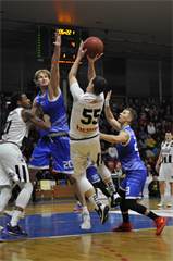 BC Prievidza - BKM Lučenec 75:63 (foto: Barbora Bařinová)