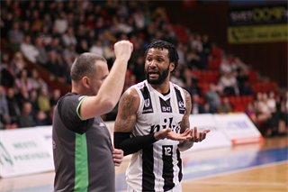 BC Prievidza -BKM Lučenec 83:71 (foto: Ladislav Szibilla)