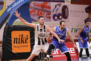 BC Prievidza -BKM Lučenec 83:71 (foto: Ladislav Szibilla)
